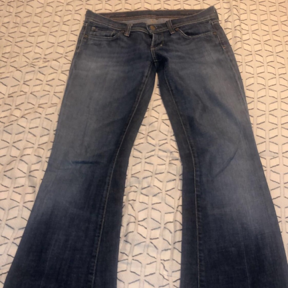 Flare low rise jean